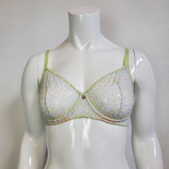 Adore Me Green Floral Semi-Sheer Bra - Picture 9 of 12